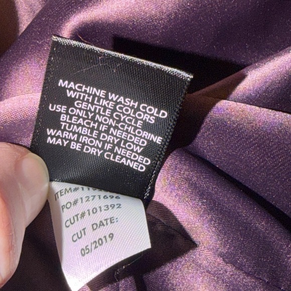 Torrid Woman's One Button Lined Blazer Size 14/16 Mauve NWOT - Picture 8 of 8